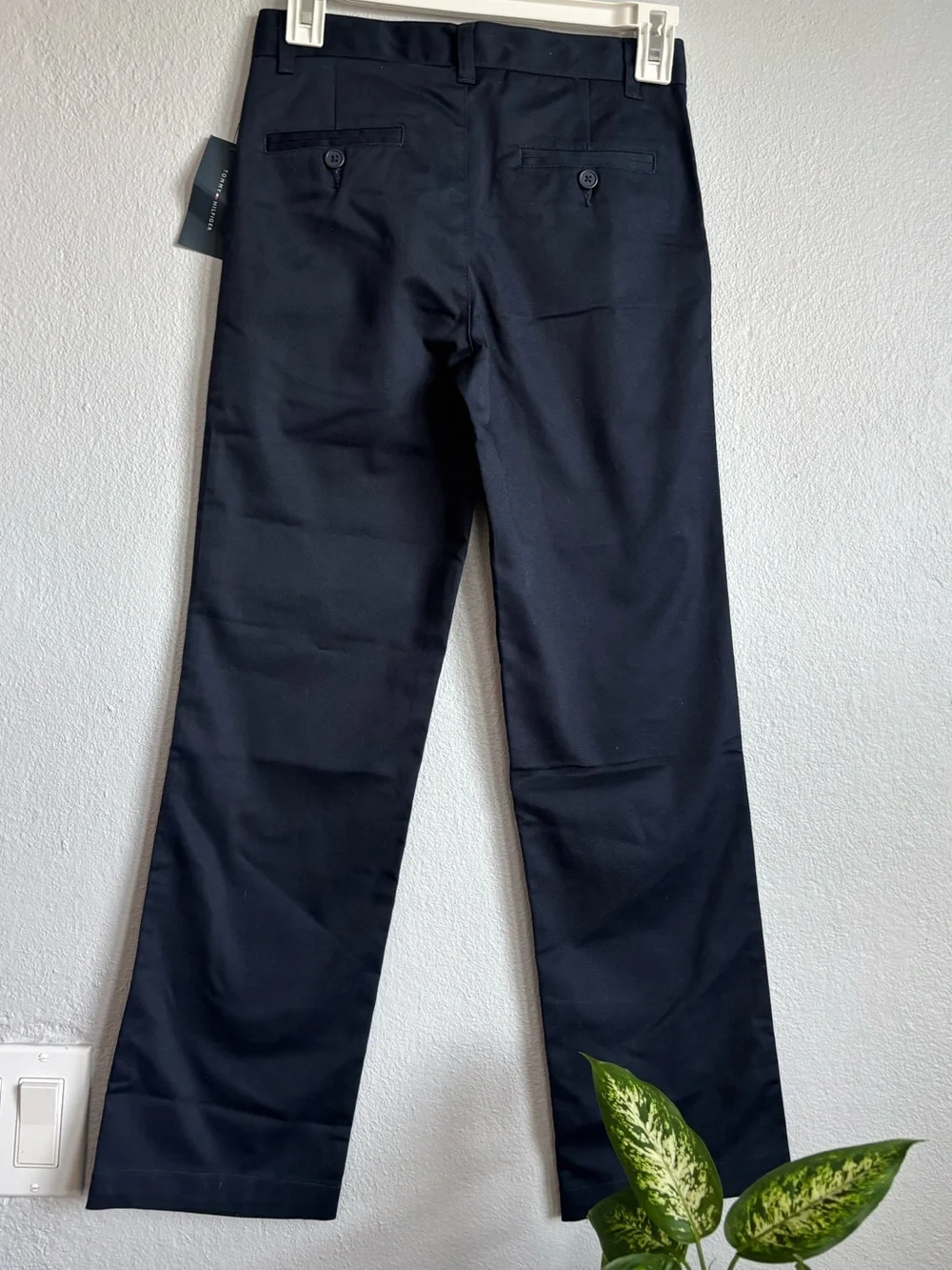 Tommy Hilfiger Boys Flat Front  Boy  School Uniforms Pants SZ 12 Regular